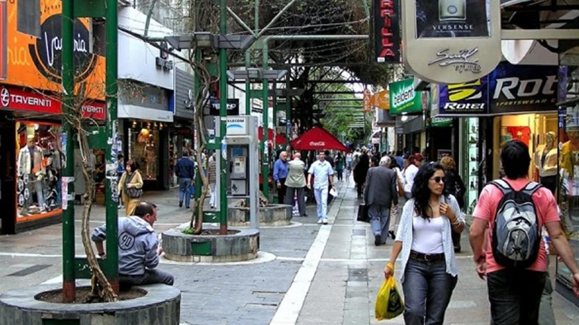 Córdoba: las ventas en alimentos y bebidas cayeron 7,2% en julio