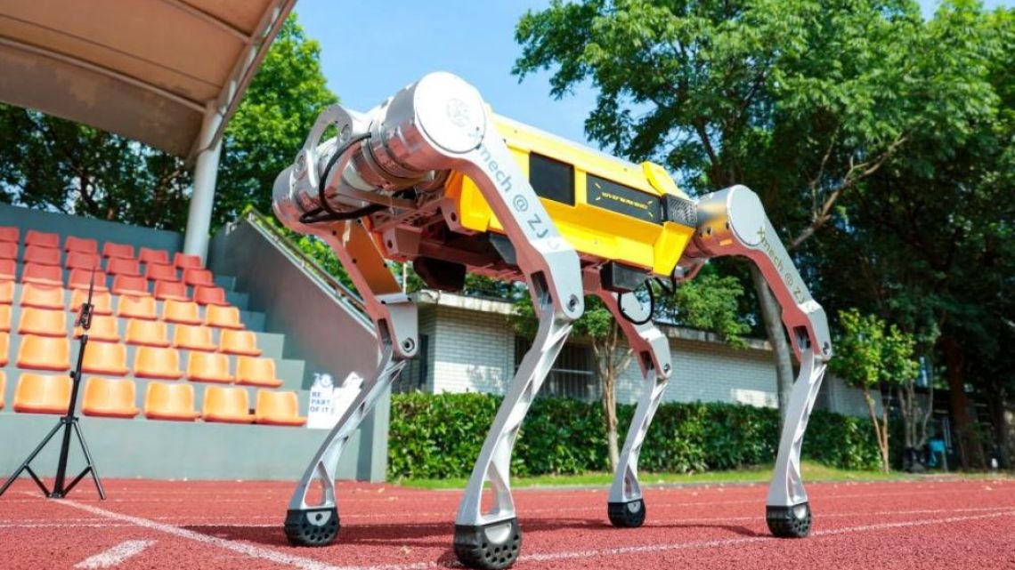 El “Rinoceronte Blanco”: un robot chino rompe el récord mundial en los 100 metros
