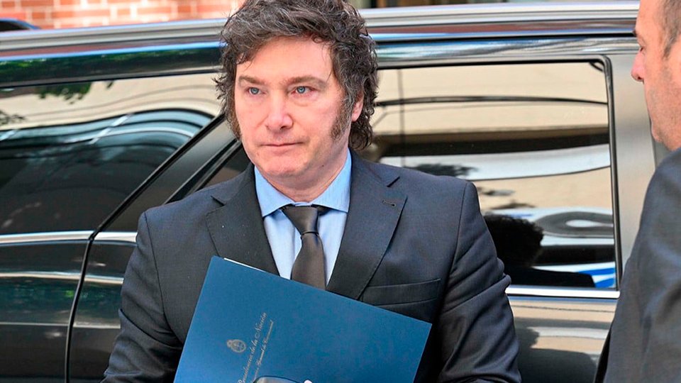 Javier Milei se recluyó en Olivos y prometió nuevos vetos | La furia por los proyectos aprobados en Diputados