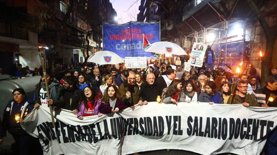 Las universidades comenzaron el plan de lucha contra el ajuste libertario