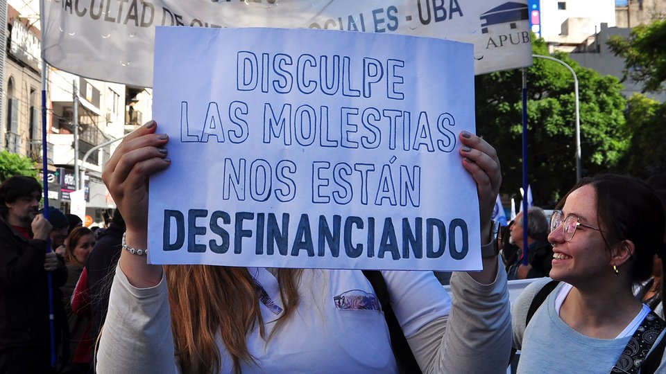 Mientras Milei prepara su veto, no empezó el cuatrimestre en la UBA | Conflicto universitario