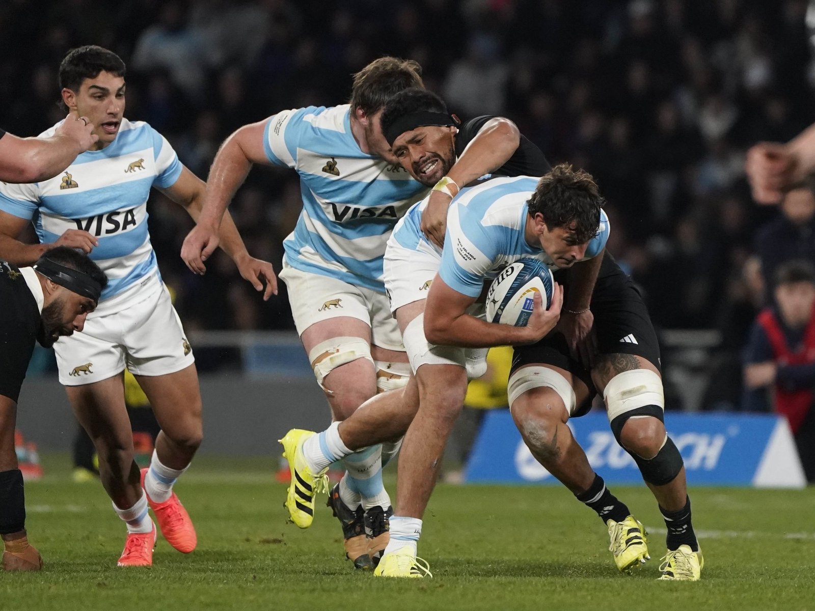 "Nos comimos 40 puntos, no solo fallamos en el maul o el scrum"