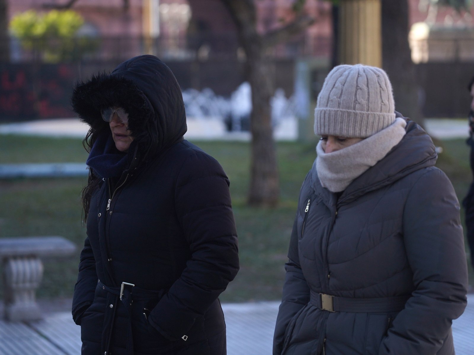 Se viene el día más frío de la semana en la Ciudad y hay alerta por temperaturas extremas en el Gran Buenos Aires