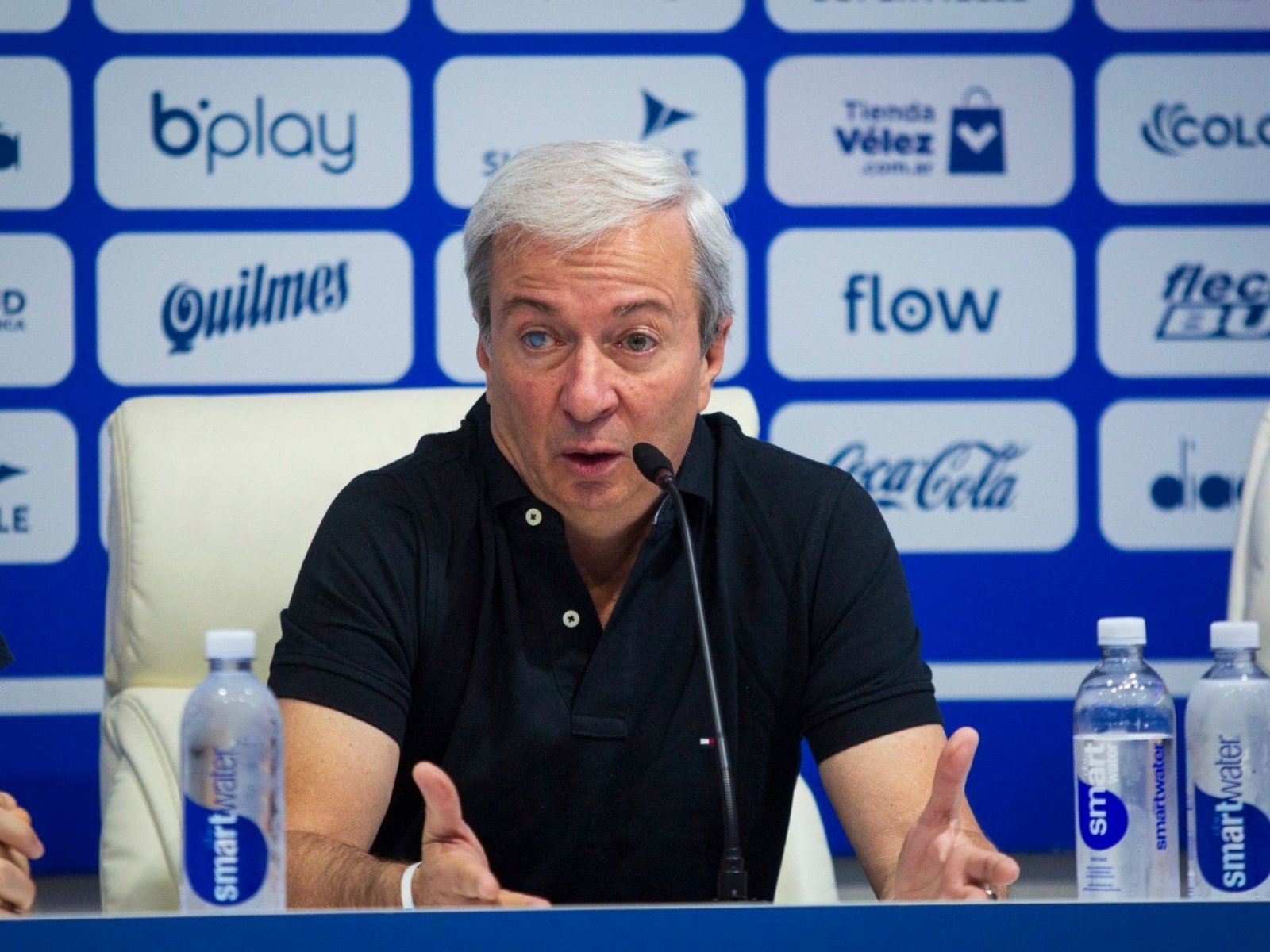 Vélez también salió al cruce de la decisión del gobierno de Milei de aumentar la alícuota de retenciones a los clubes de fútbol
