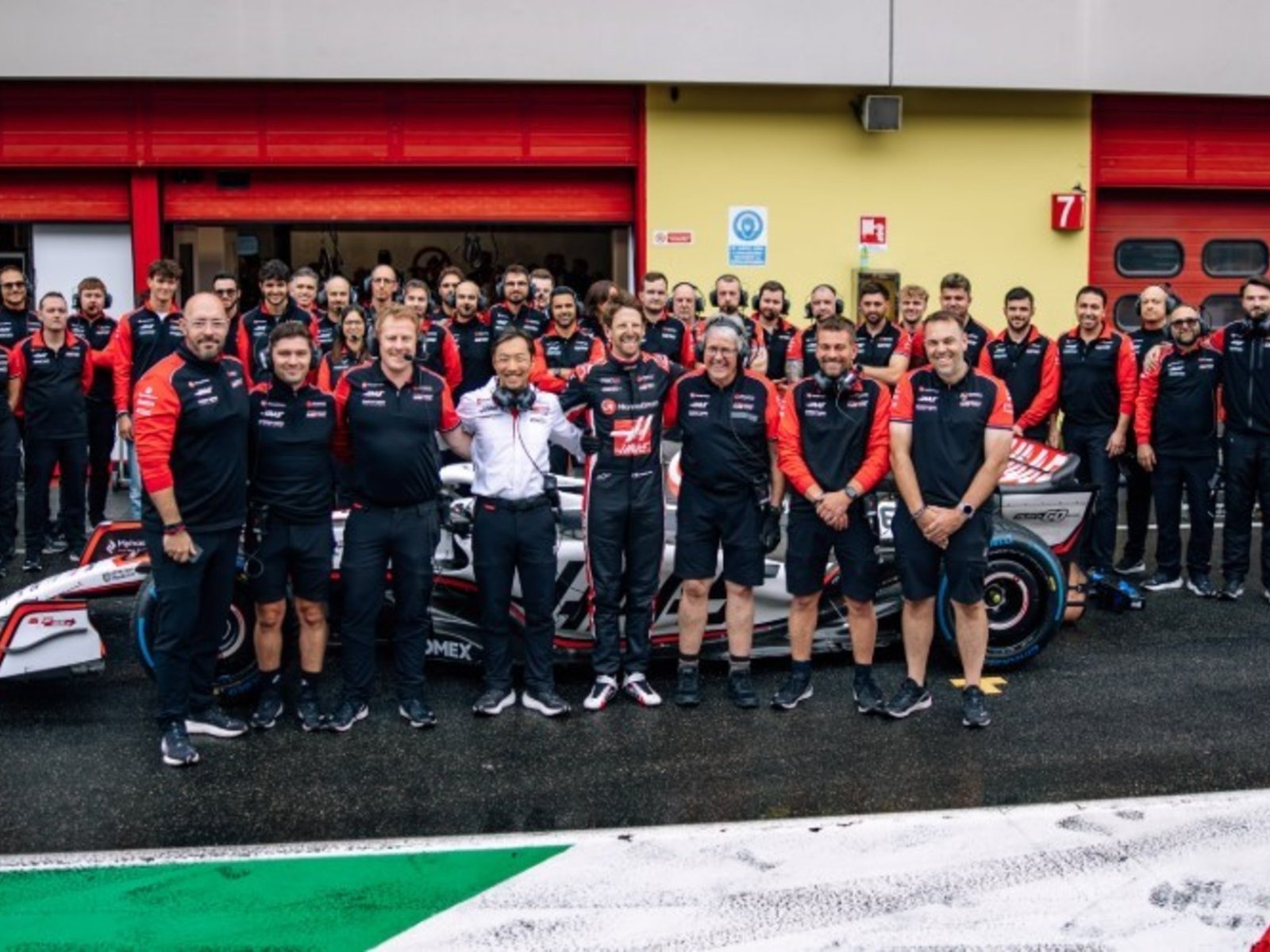 El piloto que sobrevivió al último gran accidente de la Fórmula 1 volvió a subirse a un auto de la categoría cinco años después