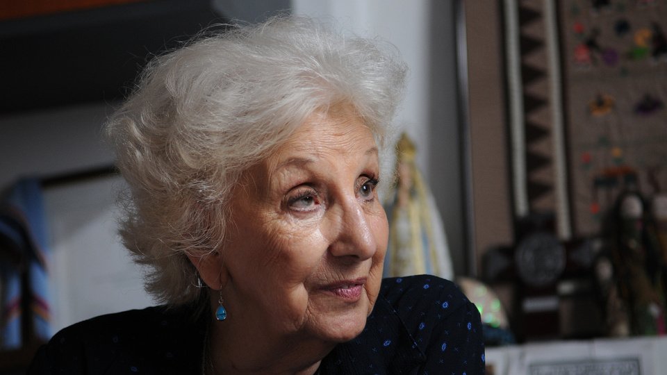 Estela de Carlotto fue internada por una intoxicación