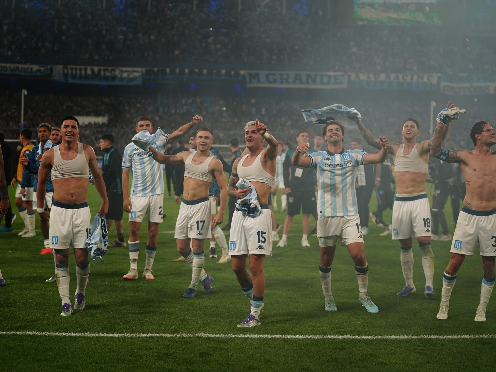 cuándo jugarán Racing por la Copa Libertadores y Lanús por la Sudamericana