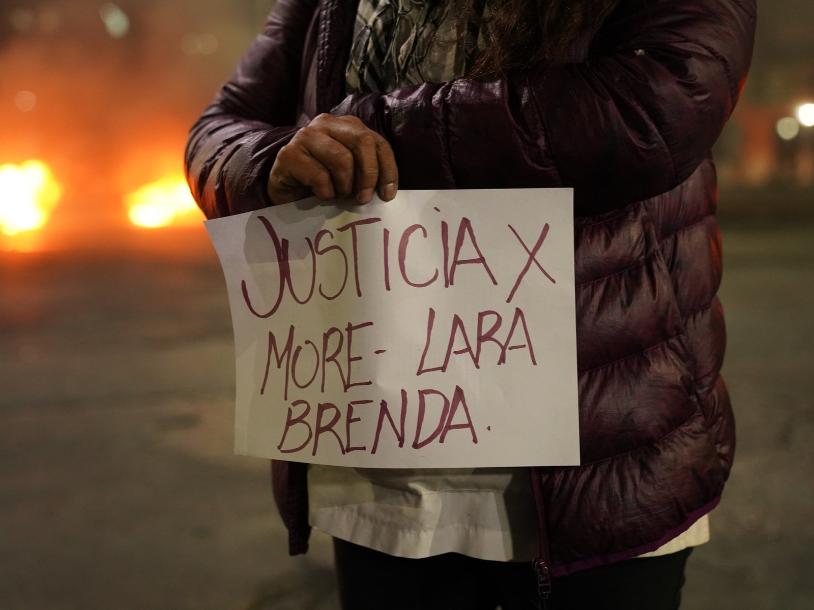 indagan a los dos últimos detenidos y sigue la búsqueda de "Pequeño J" por el caso de Brenda, Morena y Lara