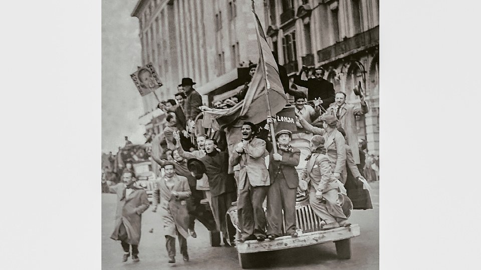 17 de octubre: por primera vez y para siempre | El pueblo en la Plaza conquistando derechos