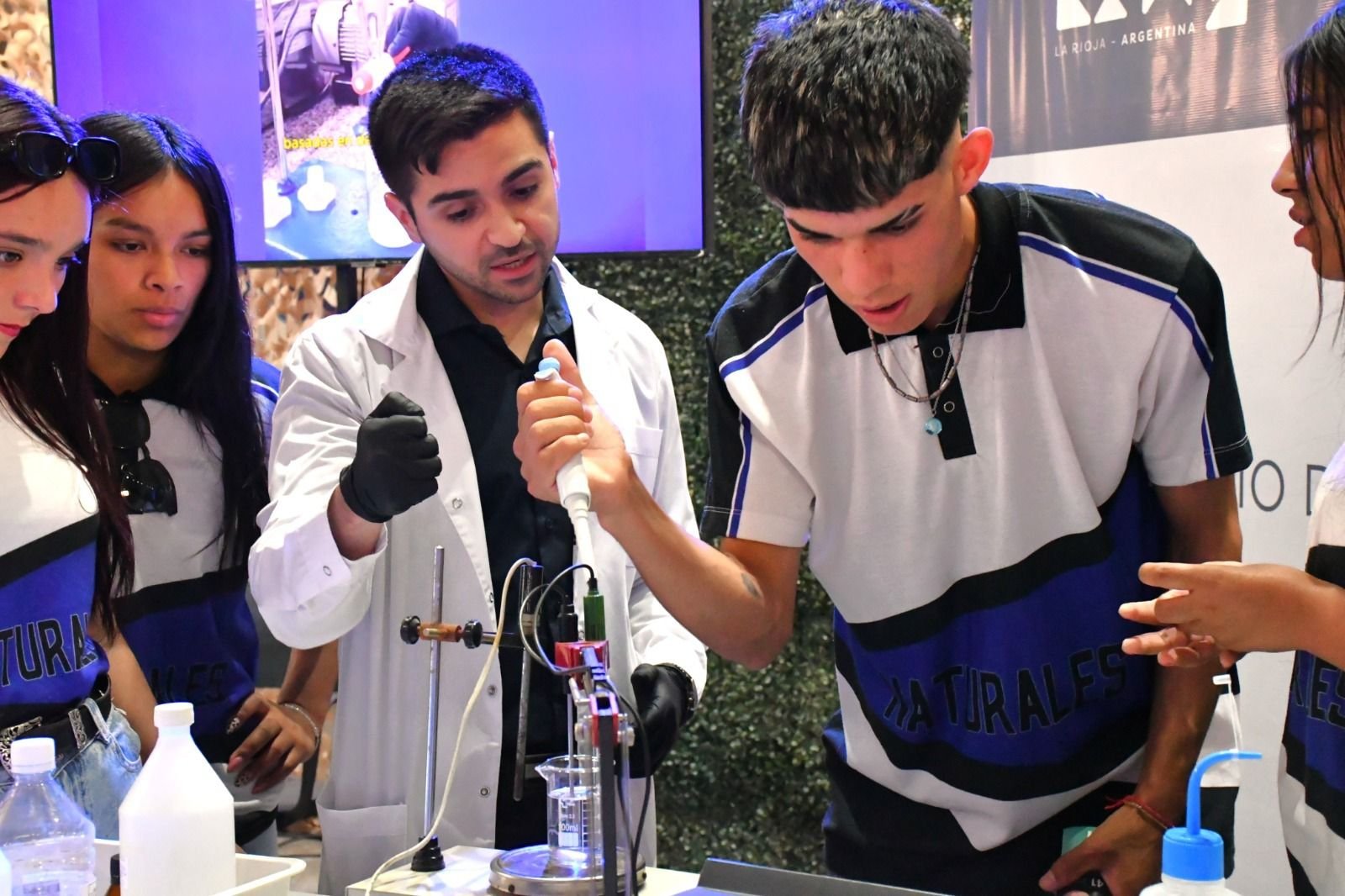 El Instituto de Servicios Ambientales participó de Rioja Futura 2025 y presentó sus avances en ciencia y tecnología ambiental