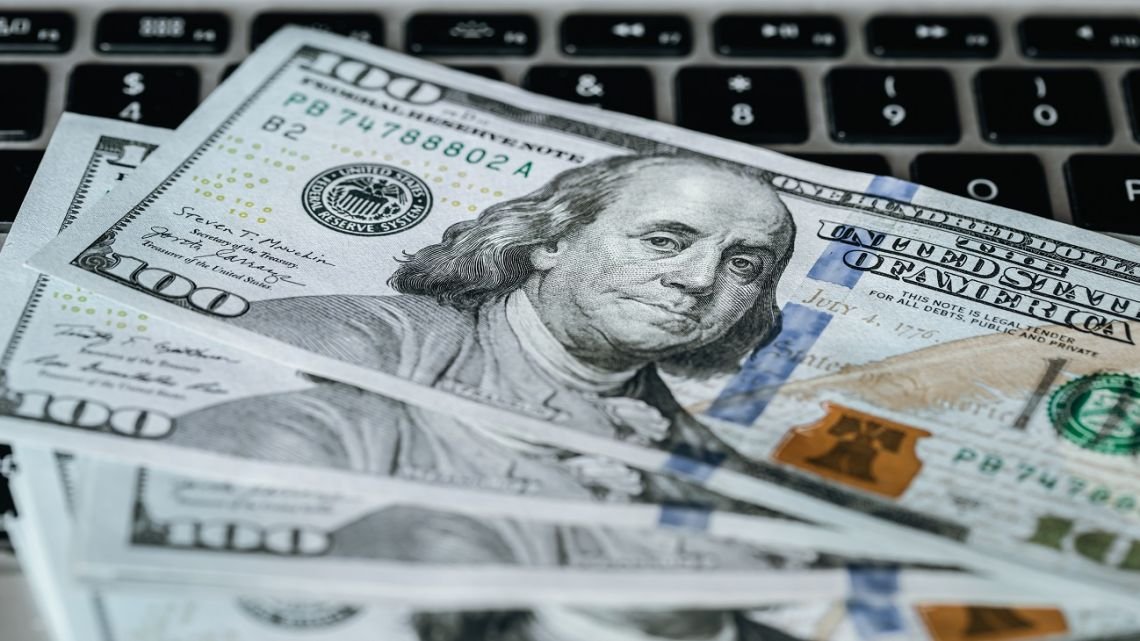 A cuánto cerró el dólar blue hoy, martes 28 de octubre