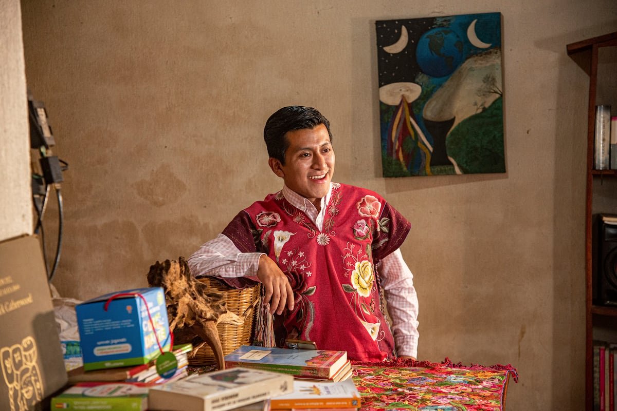 Andrés Ta Chikinib, el maestro que le enseñó tsotsil a ChatGPT: “Ya habla como un niño de 3 o 4 años”