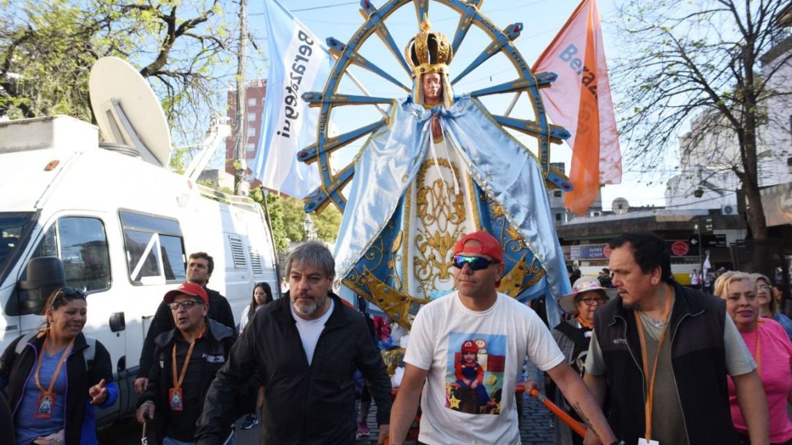 Así se realiza la Caminata Juvenil a Luján 2025