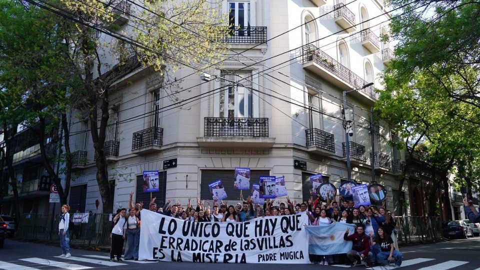 CFK y el recuerdo de Mugica