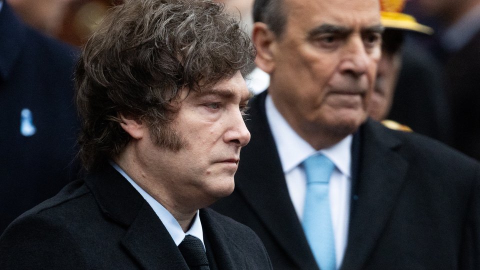 Cambios de gabinete: muchas vacantes, pocos avances  | Milei demorara las definiciones