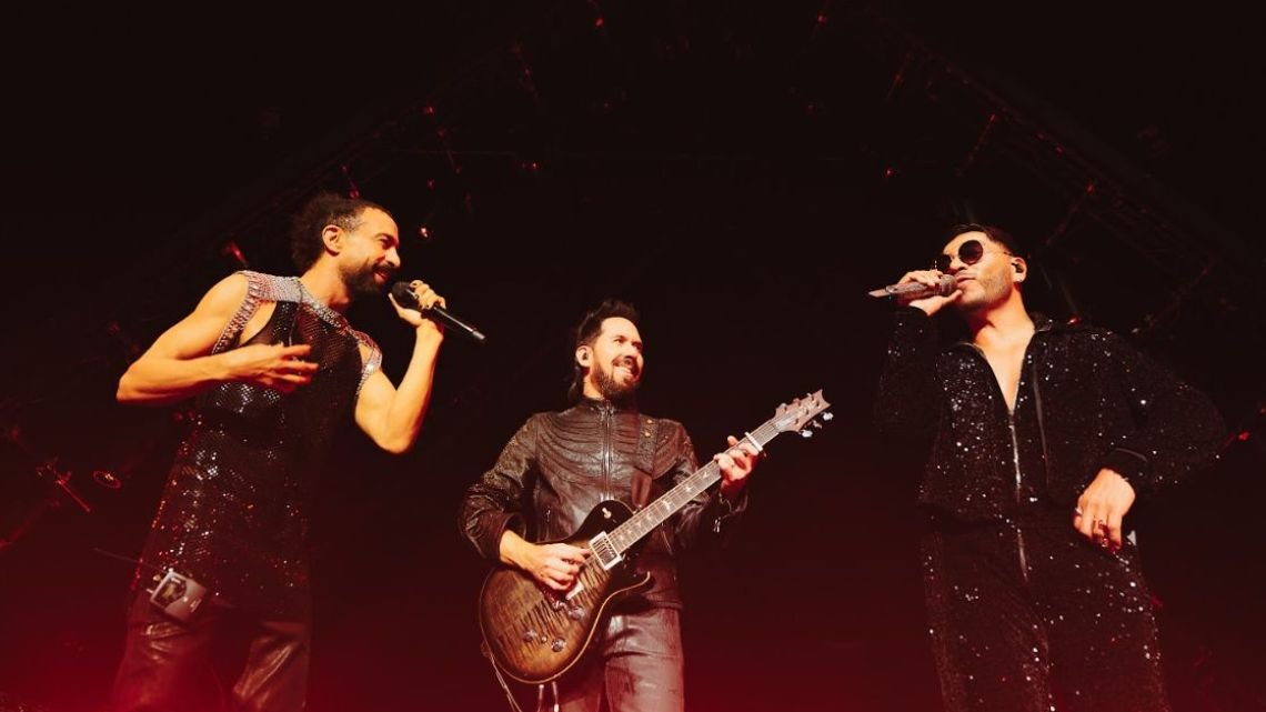 Camila celebró veinte años de carrera en Buenos Aires y estrenó “Obviamente” ante miles de fans