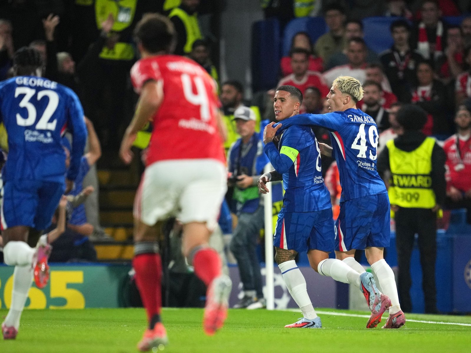 Chelsea jugó al ritmo de Enzo Fernández y con un Garnacho decisivo venció a Benfica en el partido que enfrentó a más argentinos en la Champions