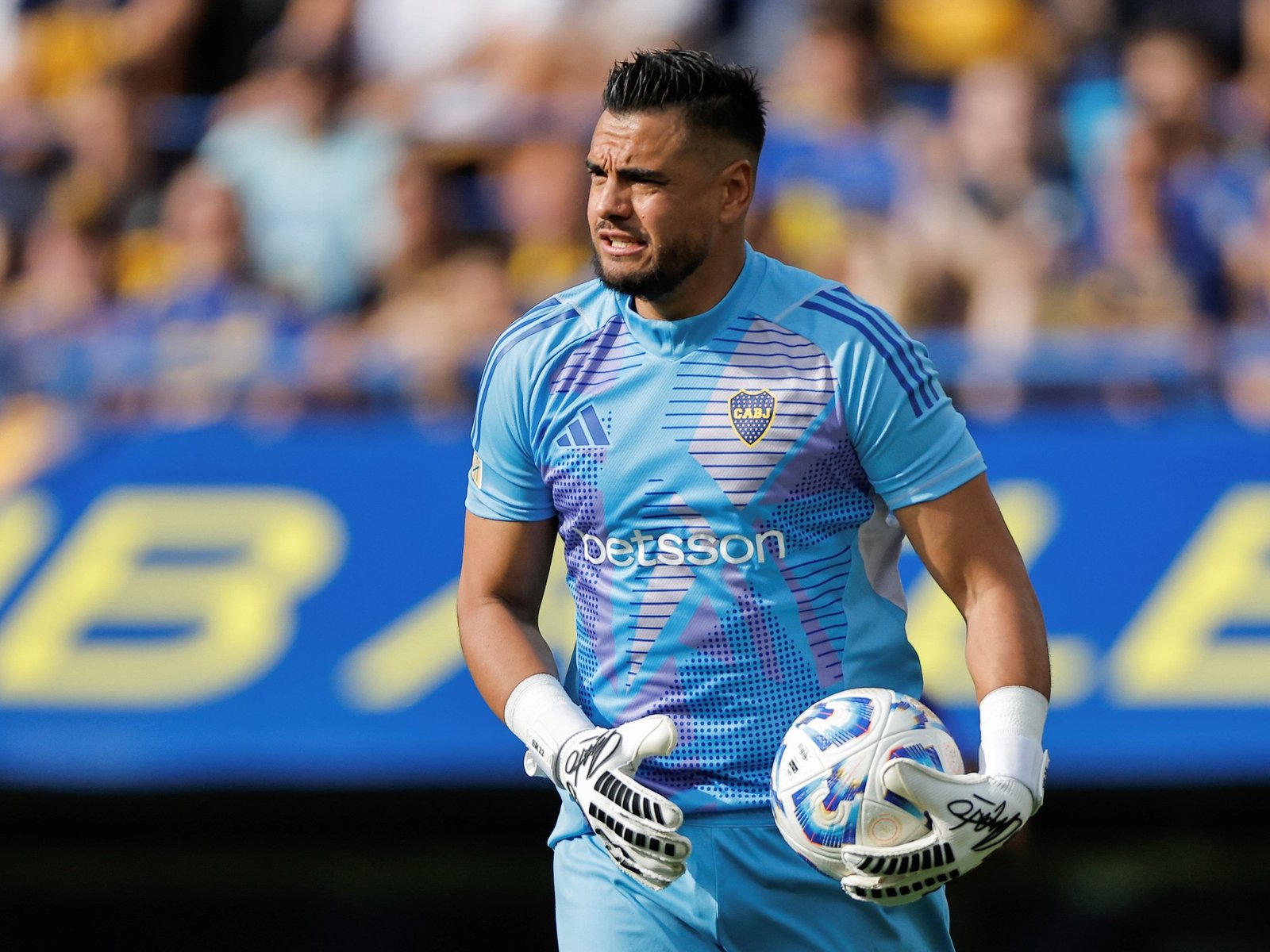 Chiquito Romero podría irse de Boca a un club que pelea la Copa Argentina