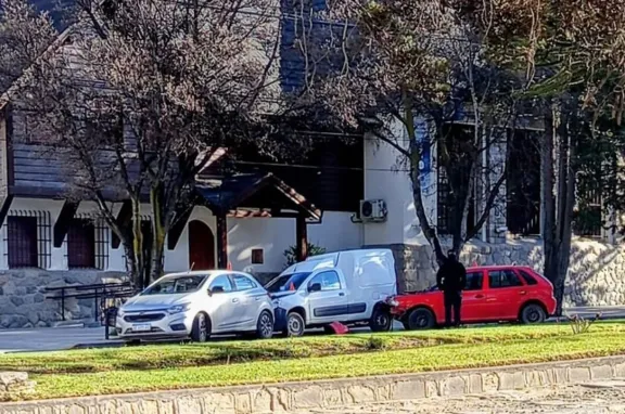 Con 1,34 g/l de alcohol en sangre, provocó un choque múltiple en Esquel