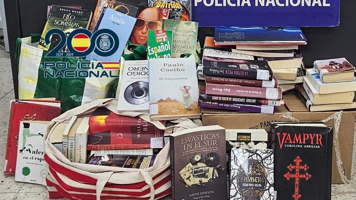 Detenida una mujer por robar libros de una biblioteca municipal de Cádiz para después venderlos por Wallapop | Noticias de Andalucía
