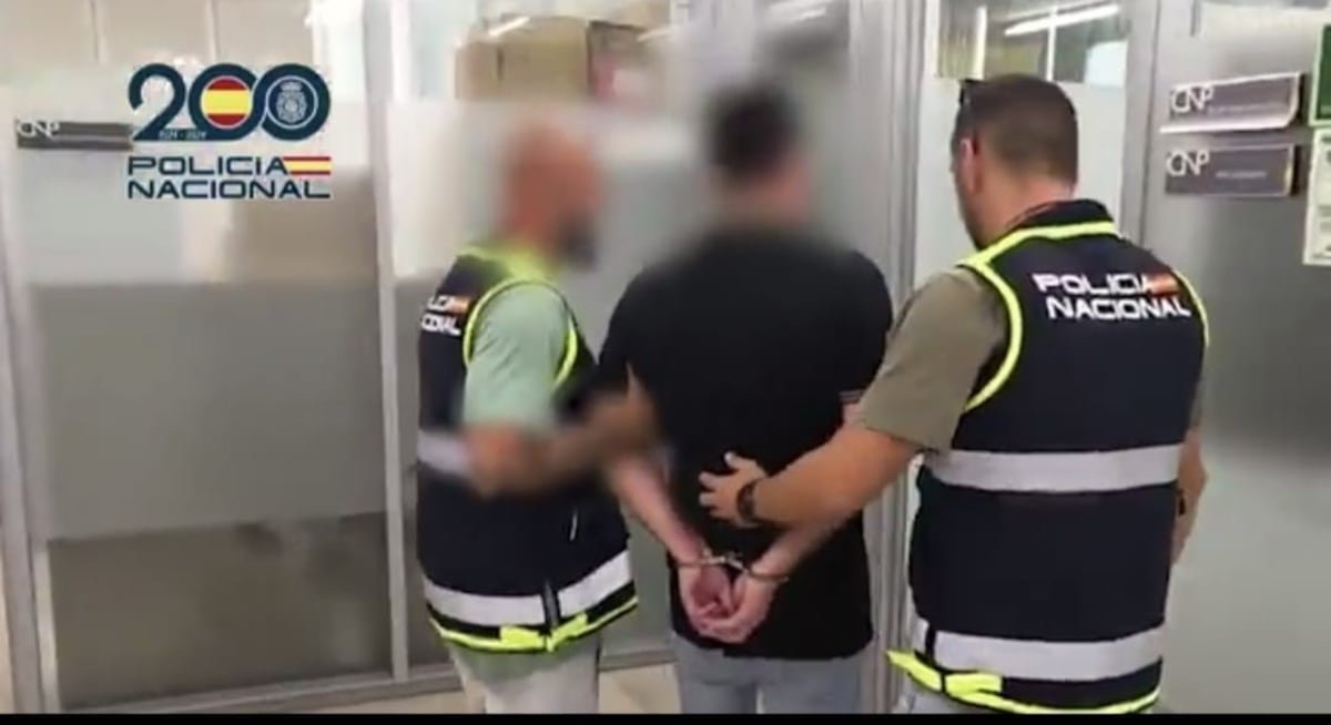 Detenido el fugitivo que se había escapado de la cárcel de Valladolid en un carro portaequipajes | España