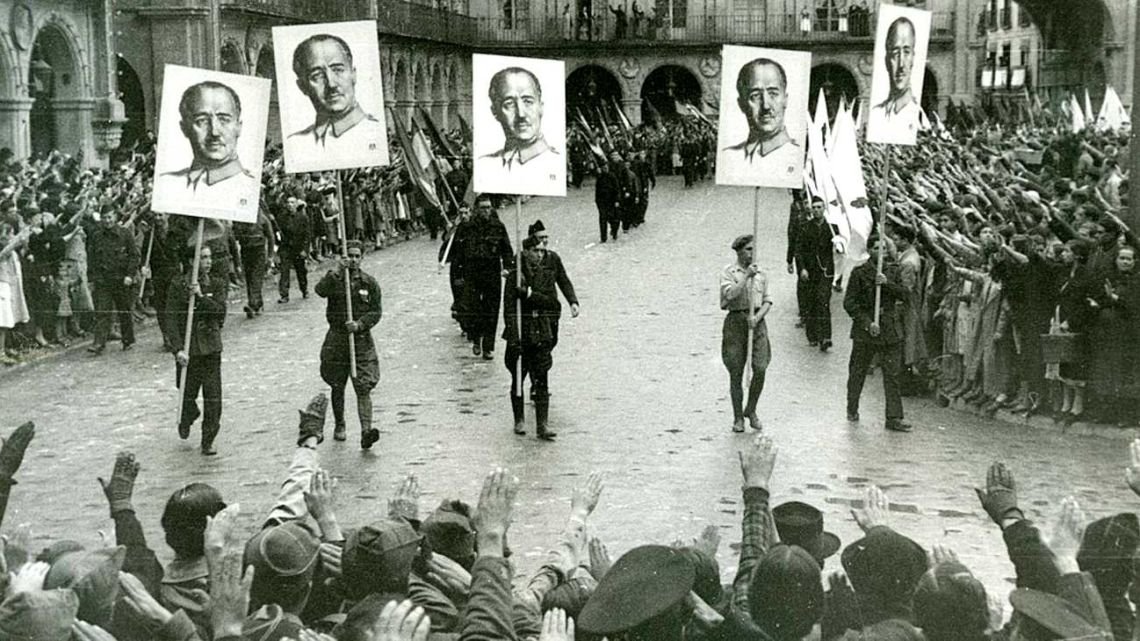 Dictaduras y comunismo: “Cuando alguien gana por goleada, el problema sigue”