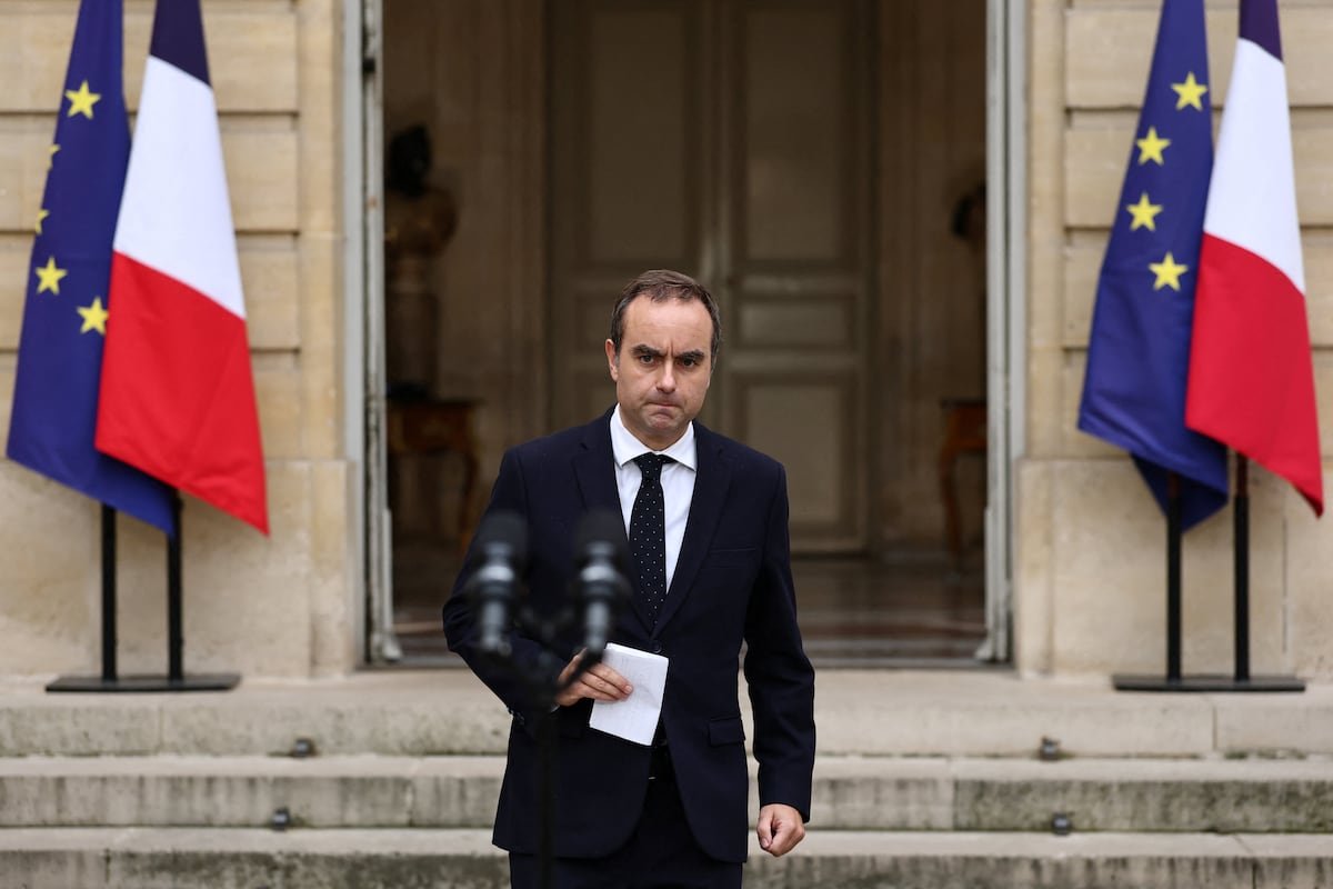 Dimite el primer ministro de Francia, Sébastien Lecornu, un día después de anunciar su Gobierno | Internacional