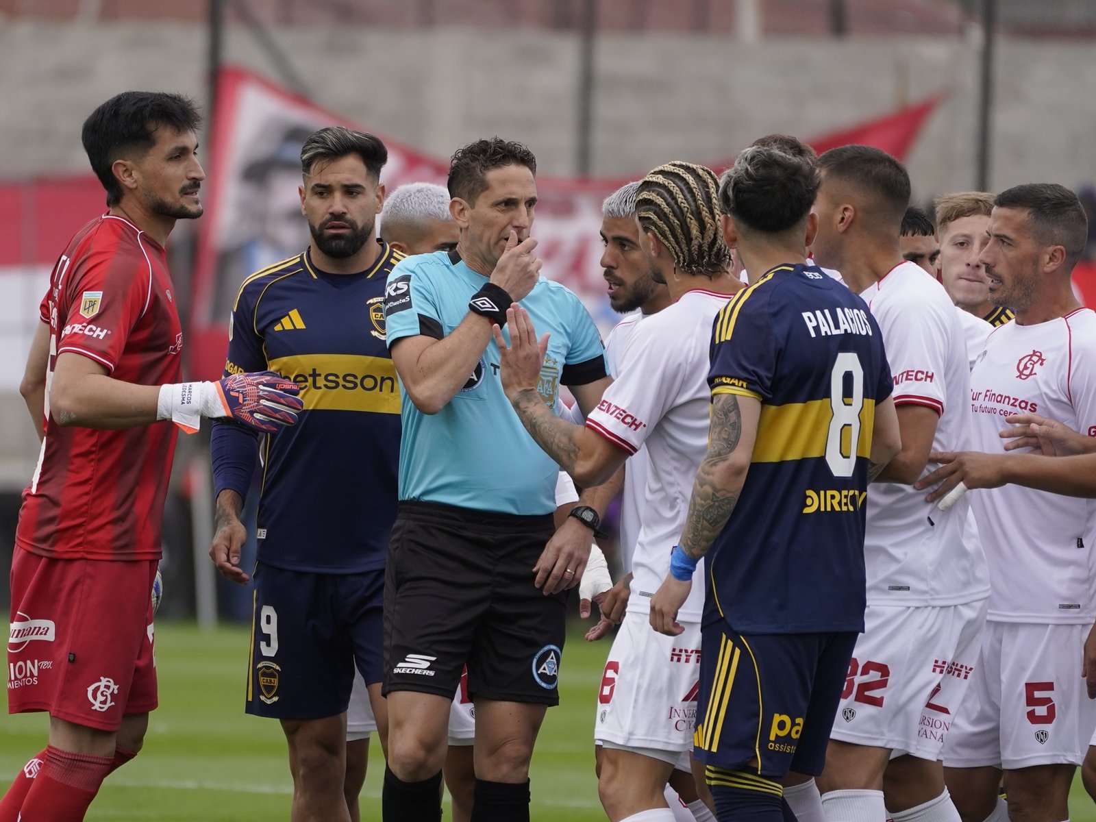 El árbitro que expulsó al hijo de Chiqui Tapia en Barracas vs Boca no dirigirá la próxima fecha del Torneo Clausura: todas las designaciones