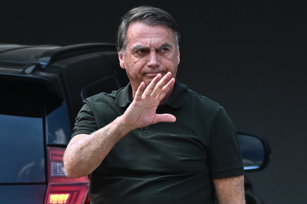 El expresidente Bolsonaro recurre la condena a 27 años por urdir un golpe en Brasil