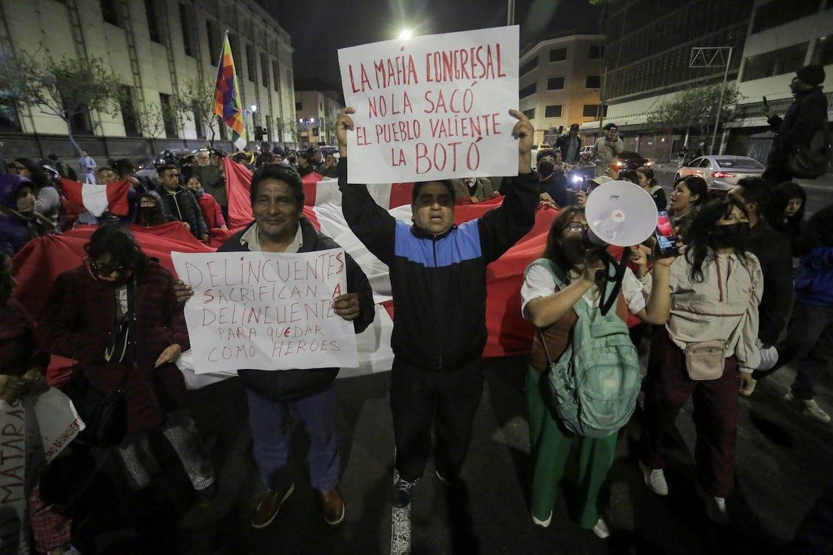 (E)moción de vacancia | EL PAÍS América