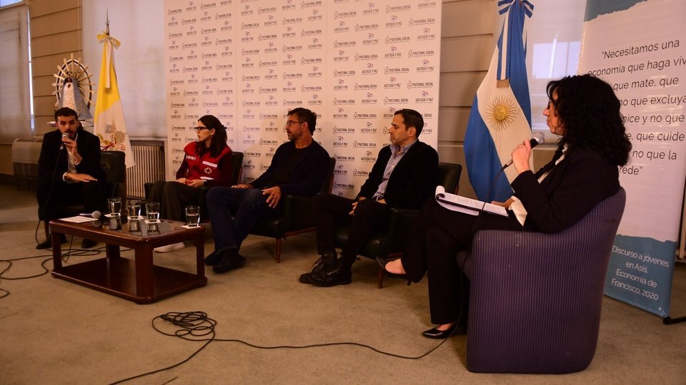 “Está en juego la vida de jóvenes y adolescentes” | Reclamo eclesiástico por la ley de ludopatía