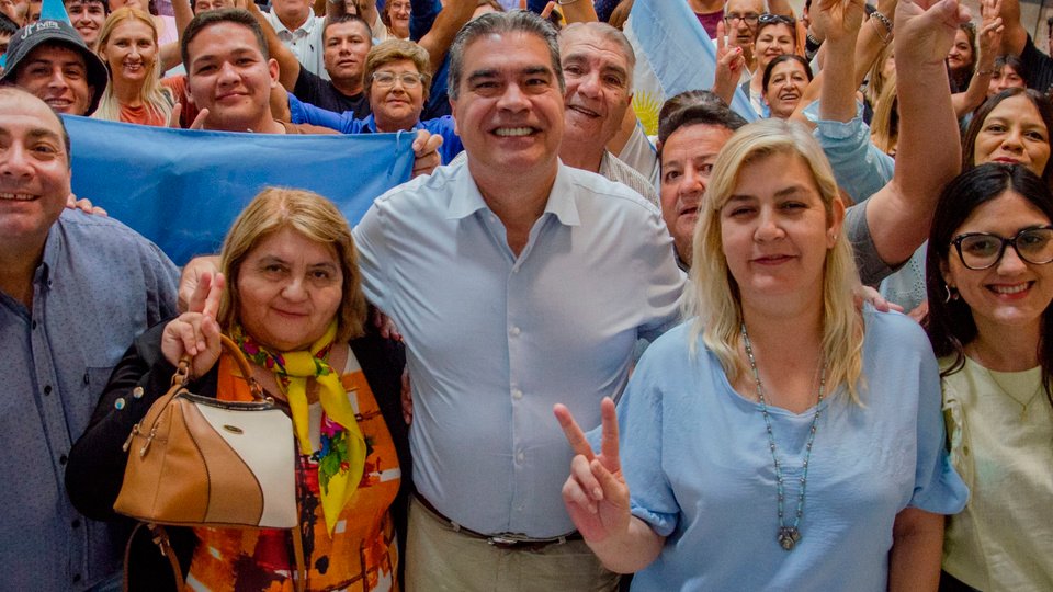 «Faltan votos»: Capitanich pidió esperar al escrutinio definitivo en Chaco | En el recuento provisorio LLA ganó por unas décimas