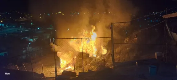 Incendio en el barrio San Martín: una vivienda quedó destruida