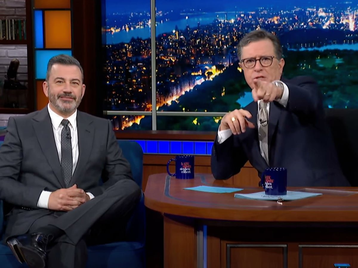 Jimmy Kimmel explica a Stephen Colbert que recibió la noticia de la cancelación de su programa en el baño | Televisión