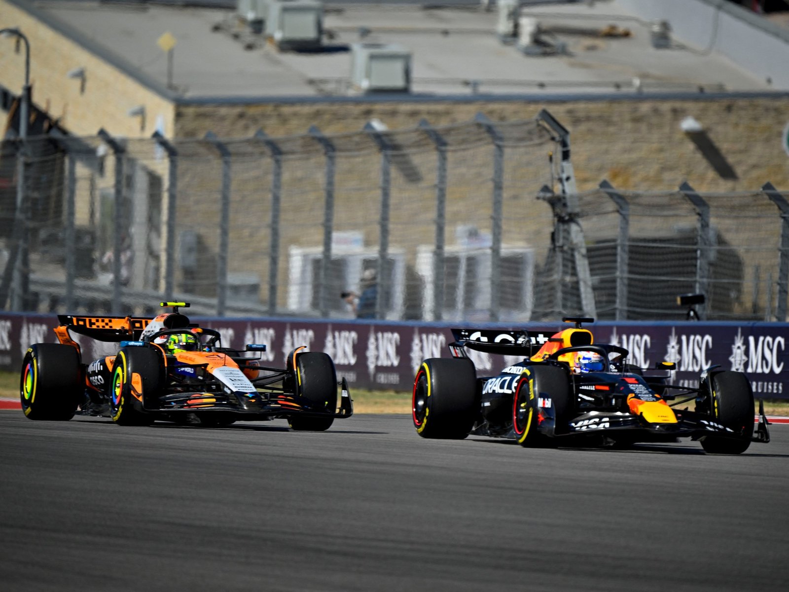 La Fórmula 1 entra en su recta final y la guerra psicológica entre Red Bull y McLaren está al rojo vivo