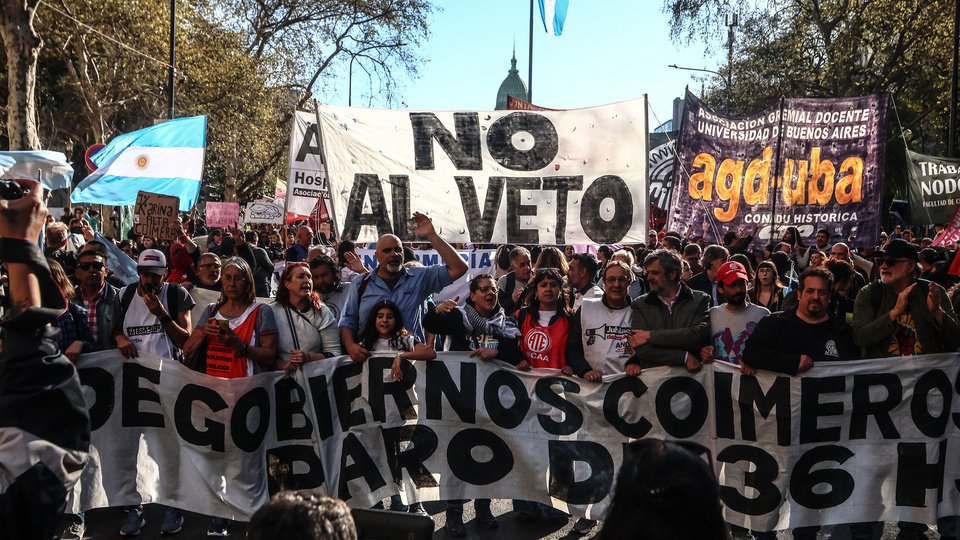 La UBA va a la Justicia contra el Poder Ejecutivo Nacional para que cumpla la Ley de Financiamiento Universitario | Contra el veto de Milei