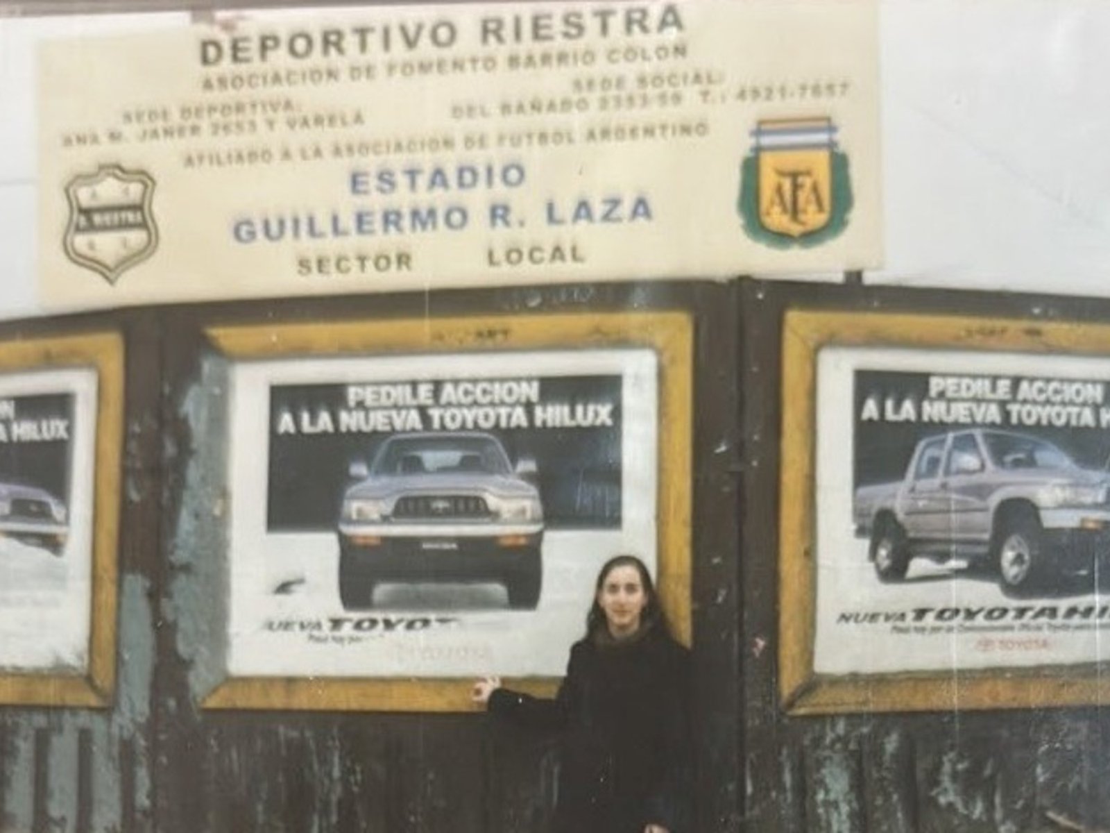 Los misterios del Guillermo Laza, la casa de Riestra que fue cementerio de autos robados, que homenajea a un canillita y que hoy chapea desde la zona más postergada de Capital Federal :: Olé