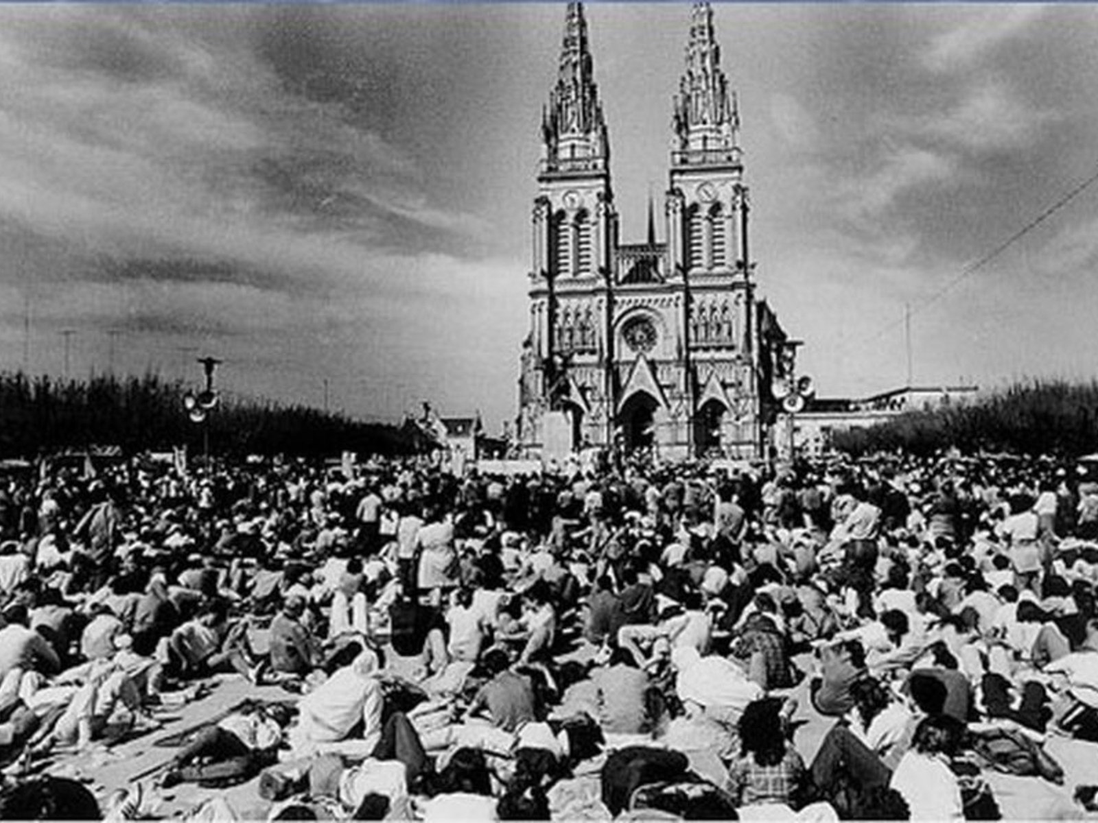 Los temores que acecharon a la primera peregrinación juvenil a Luján hace 50 años en medio de un país convulsionado