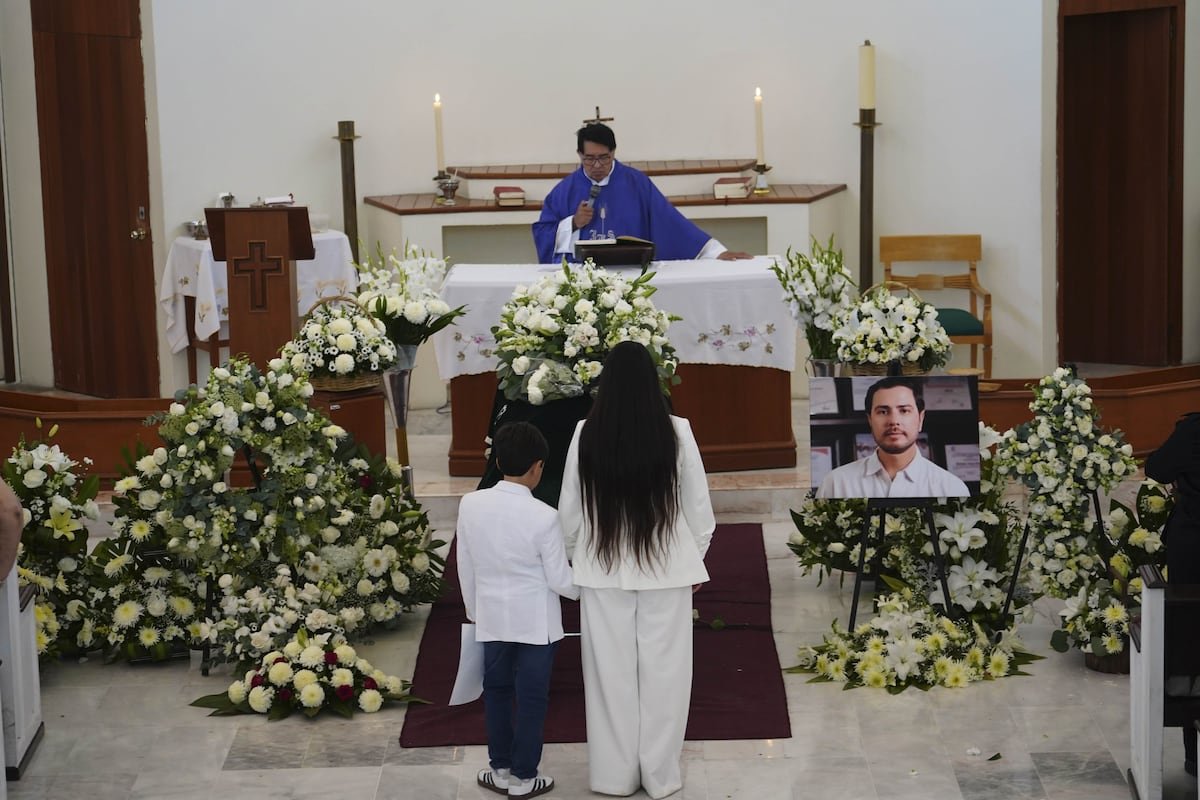 Los últimos pasos del líder agricultor Bernardo Bravo Manríquez antes de ser asesinado en Michoacán
