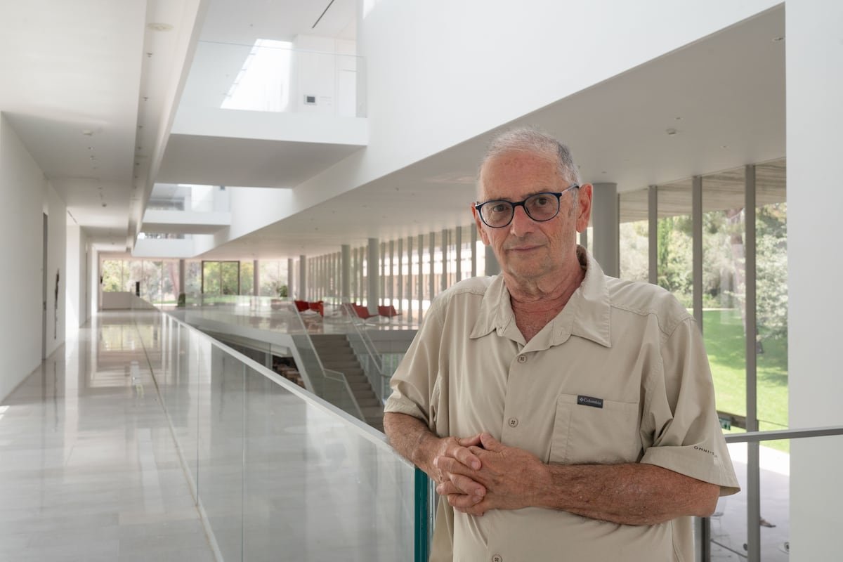 Meir Margalit, escritor israelí: “La mayoría de la sociedad israelí quiere ver a los palestinos humillados” | Internacional