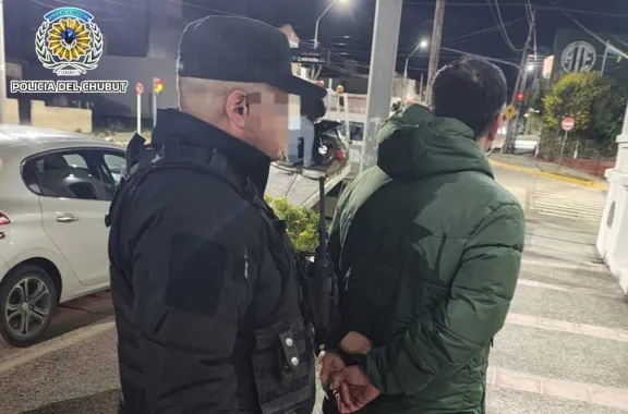 Puerto Madryn: Intentó evadir un control de alcoholemia y terminó detenido