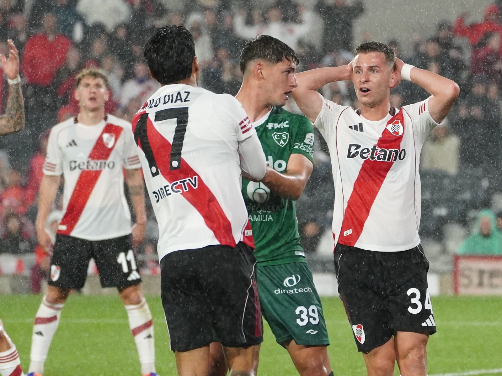 River se acostumbró a perder y pone en riesgo su clasificación a la Libertadores