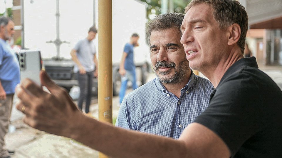 Santilli, el más odiado que ahora deben amar | De «corrupto» y «pésimo candidato» a pedirlo como cabeza de lista