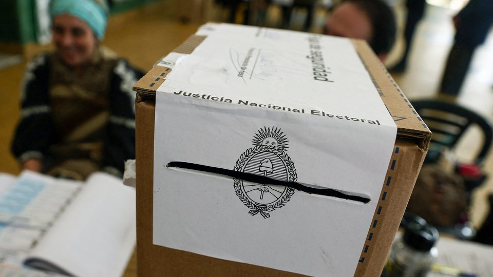 Se conoció el escrutinio definitivo en cinco de los distritos más parejos | Aún queda pendiente la provincia de Buenos Aires