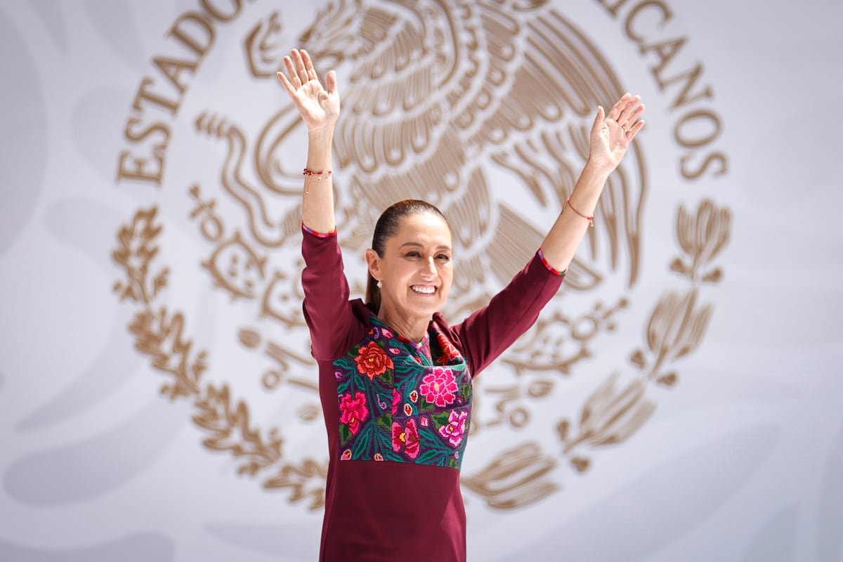 Sheinbaum inicia su segundo año de Gobierno con un mensaje contra la corrupción: “La honestidad no es la excepción, es la regla. Quien traiciona al pueblo enfrenta a la justicia”