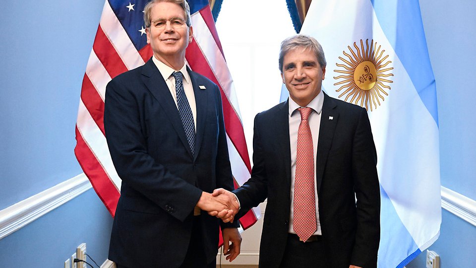 Últimas noticias desde el virreinato | El Tesoro estadounidense asumió la conducción económica argentina 