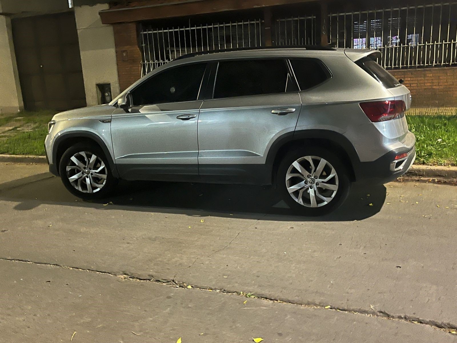 Un comisario retirado de la Policía Federal mató a dos adolescentes que intentaron robarle su camioneta