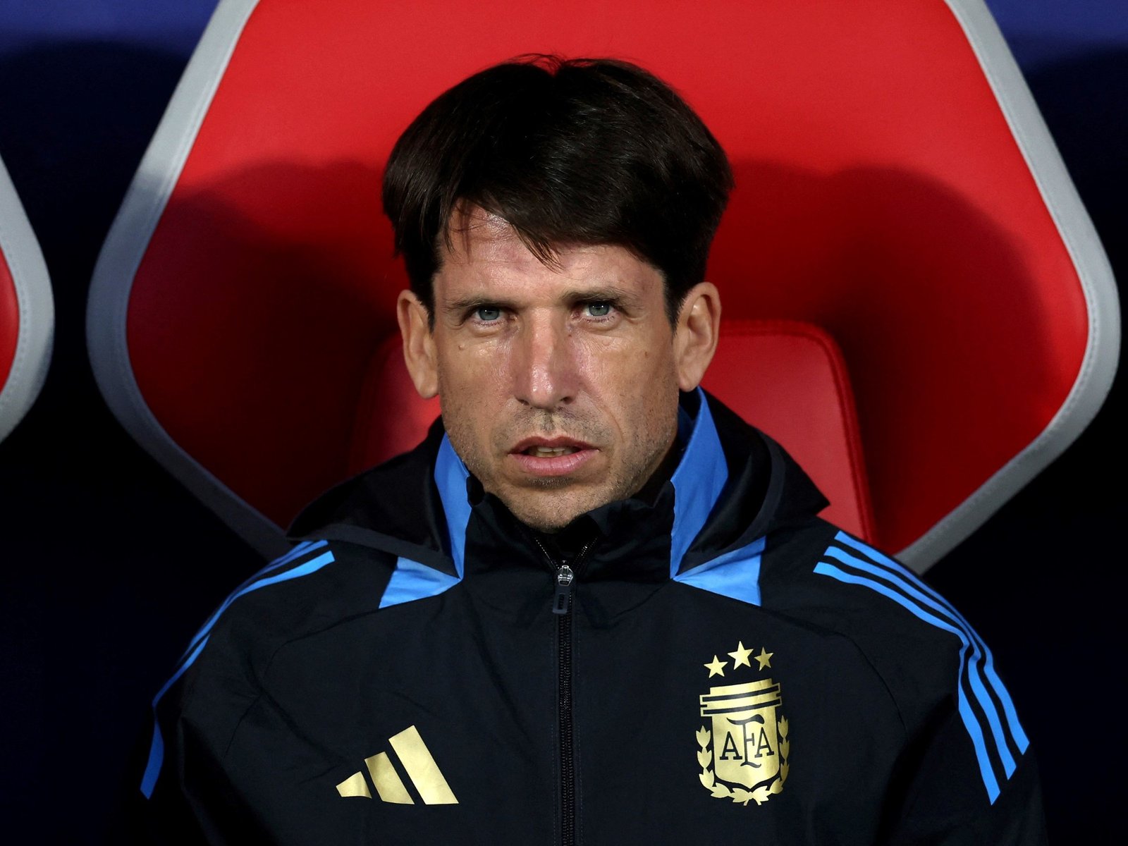 cinco jugadores de Argentinos y dos 'europibes'