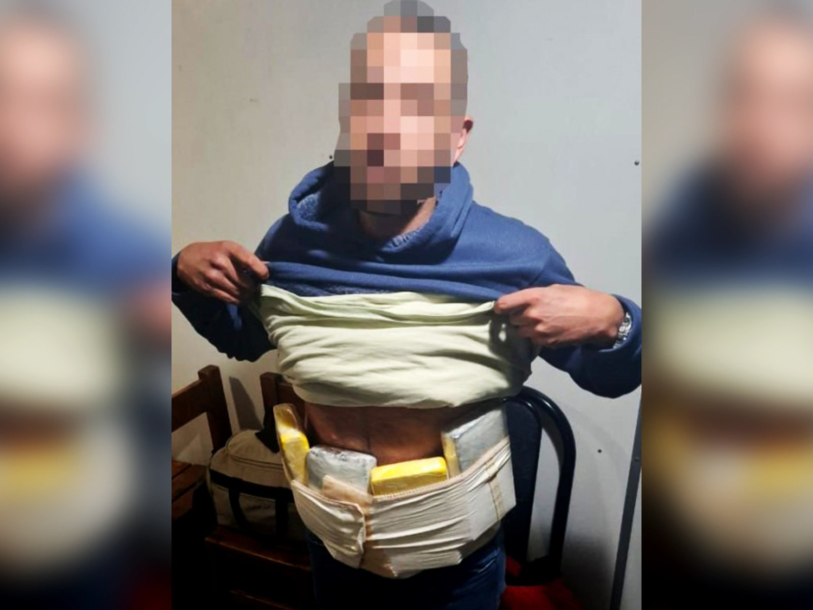 detienen a un hombre que llevaba escondido más de cuatro kilos de cocaína adosados al cuerpo