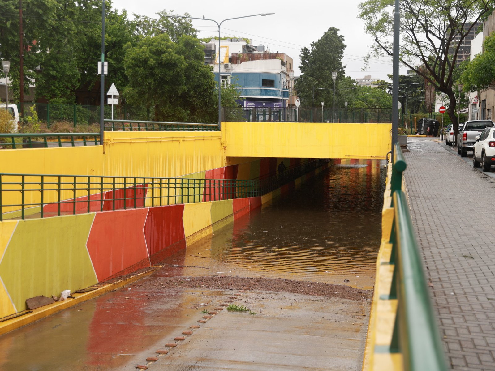 en cinco horas cayó casi la misma cantidad de agua prevista para todo octubre